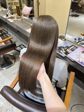 透け感　オリーブグレージュ