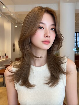 クレビアテン(CreBiA ten_) 透明感/レイヤーカット/顔まわりカット/ブラウンベージュ