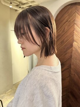 ディッセンバー 神宮前(December) 切りっぱなしボブ