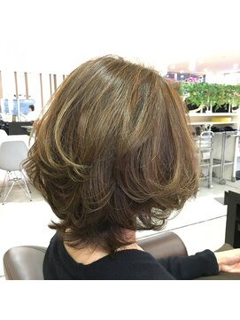 エル サロン(el salo'n) ダイヤモンド ロブ