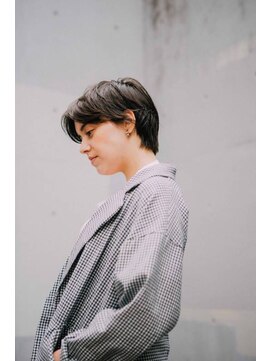 アリウス(ALIUS by posh) 【ALIUS 池袋】ハンサムショート×シアーカラー暗髪