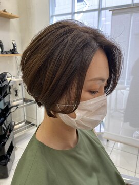 フロラクロマ 上通NEWS裏(FLORACHROMA) 大人ショートボブ
