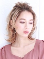 アース 三軒茶屋店(HAIR&MAKE EARTH)&nbsp;三軒茶屋_レディース_セミロング_ハイトーン_ブリーチ_アレンジ