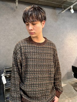 イトシテ メンズハイライトマッシュ　【鎌田　隆雅】