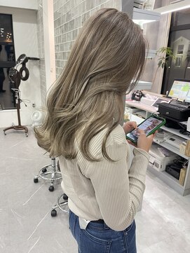 パロ(PALO) オリーブベージュ