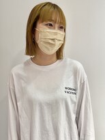 ヨーク(YOKE)&nbsp;【YOKE】ミルクティーアッシュグレージュカラー金髪大人ボブ