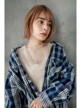 ギークス(GEEKS) 【GEEKS渋谷】レイヤーボブ/コーラルピンク/ハイトーンボブ/小顔