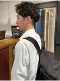 刈り上げ ツーブロック スパイラルパーマ 黒髪  メンズパーマ