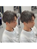 センターパートツイストスパイラルパーマ