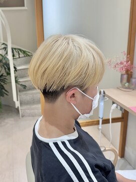 フィーカ(fika) ホワイトベージュカラー☆