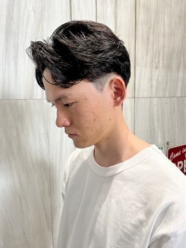 オーパスクリエ (OPUS CREER) 夏に人気！2ブロック短め毛流れセンターパート！！