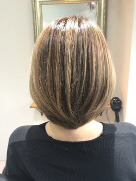 エラマ ヘアメゾン(elama hair maison) 【elama】ハイライトボブ
