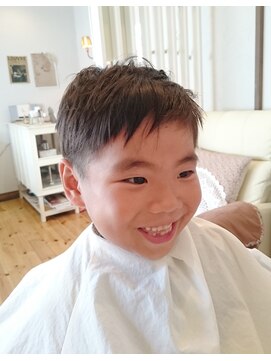 セレンディピティ 流山おおたかの森(Serendipity) ツーブローカット