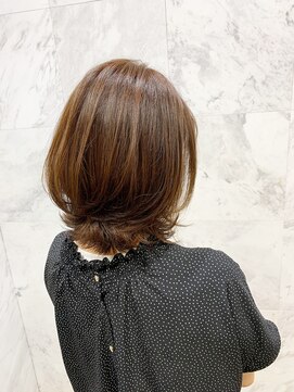 ブローチ(Brooch) スウィングカールボブ☆