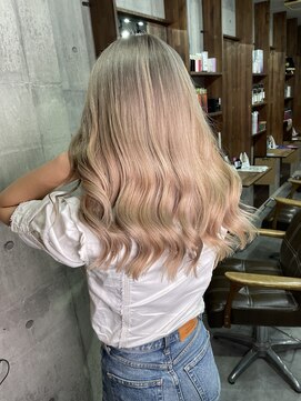 ラフ 難波店(LAFF) #黒髪#ボブルフ#ネビージュ#小顔#ワンレン