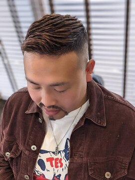 ワンワンオー バーバーショップ コンチネンタル(@110 BARBER SHOP continental) アディクトパーマ