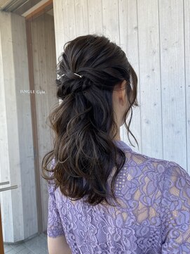 ジャングルジム(JUNGLE GYM) ゆるふわハーフアップ