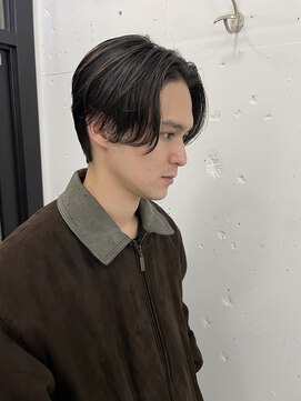 ウェルネス(Wellness) スキンフェードツイストスパイラルツーブロックマッシュ21