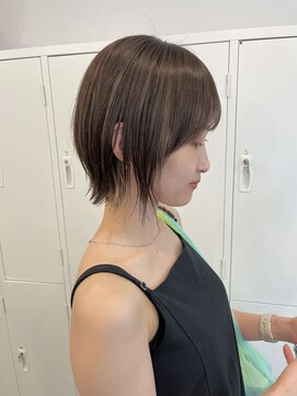 ルヴェルヘアー(Revel hair) レイヤーボブ × シアーベージュ