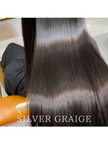 アミュエン バイ ティオル(Amu en by Tioll)&nbsp;シルバーグレージュ