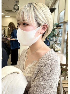 ソソ(soso) 【soso 伊勢田】耳かけ丸みショート【横浜/ブリーチ】