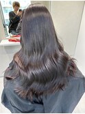 ダメージレスなブリーチで艶々ハイトーンに