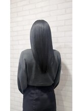 レナトゥスルッソ(Renatus Lusso) ブルーブラック【新越谷/南越谷/髪質改善/半個室サロン】