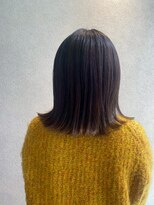 ココ(qoqo)&nbsp;切りっぱなしボブ　外ハネスタイル