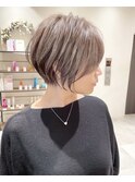 ショートボブ髪型20代30代40代50代前髪あり前髪なし面長表参道
