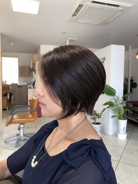 レゴヘアー(LEGO HAIR) 前下がりアシメショート