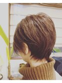ショートヘア
