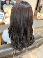 マリアバイアフロート(Maria by AFLOAT) 【山田】お客様スタイル細かめハイライト外国人風グレージュ