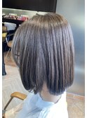 【艶やかミディアム】アッシュブラウン×ふんわりボブ