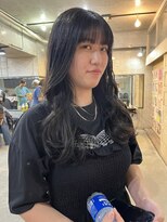 メーヴェ(Mowen) 暗髪カラー