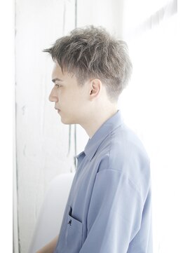 シュシュット(chouchoute) 吉祥寺2分/束感韓国マッシュパーマ波巻きウルフハイライト/014