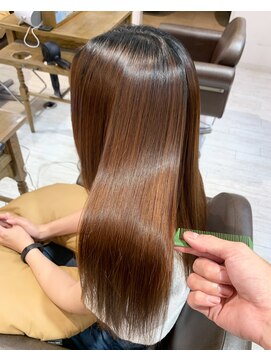 レイラバイアフロート 吉祥寺(Lila by afloat) 【畑中正敏】20代30代40代◎ひし形レイヤーくびれレイヤー