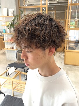 フェリアファム 北千里(FERIA fam) ツイストスパイラルパーマ