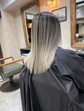 サニー 渋谷(SUNNY) バレイヤージュ、ハイライト、レイヤーロング、グレーベージュ