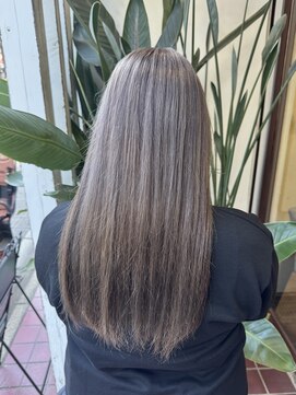 アン(Hair make un) グレージュ♪