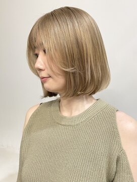 サンク 原宿 表参道(cinq) 原宿ミルクティーアッシュベージュレイヤーショートウルフボブ