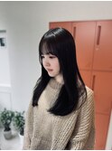 毛先重めベース×顔まわりローレイヤー 似合わせカット
