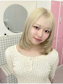 レイヤーカット / ホワイトブロンド / ハイトーン / 名駅