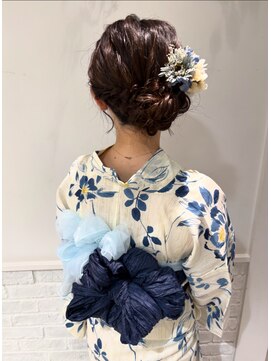 コム(com by neolive) トレンド★浴衣×サイドアップアレンジ