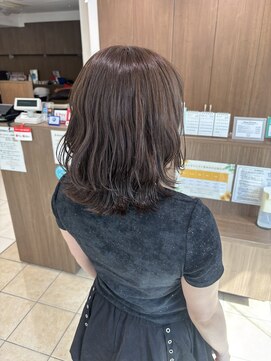 アッシュ 下北沢店(Ash) ミディアムレイヤーのふわふわ巻き