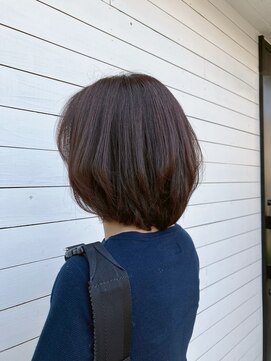 リポゾ(Riposo.) ミディアムボブ