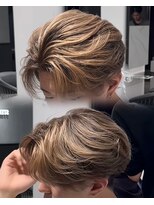 ステラ(STELLA)&nbsp;メンズ/バレイヤージュ/センターパート/ブリーチ＆ダブルカラー