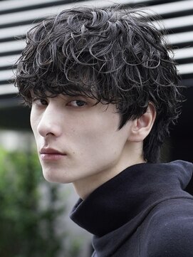 レタッチバイフィフス(RETOUCH by fifth) 原宿シャドウパーマ緩めスパイラルパーマッシュセンターパート◆