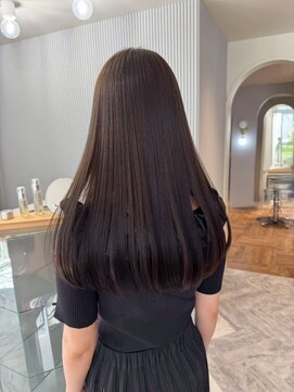 ロマリア ヒルズ 表参道 原宿(Lomalia HILLS) ナチュラル縮毛矯正[表参道/原宿/ダブルカラー/ケアブリーチ]