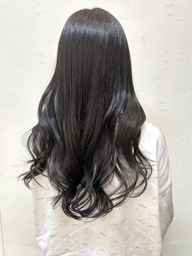 セルカ 新宿(CERCA) ダークオリーブ【CERCA新宿/新宿西口】