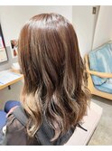 韓国ヘアレイヤーカットダブルハイライトカラー【Lapista池袋】